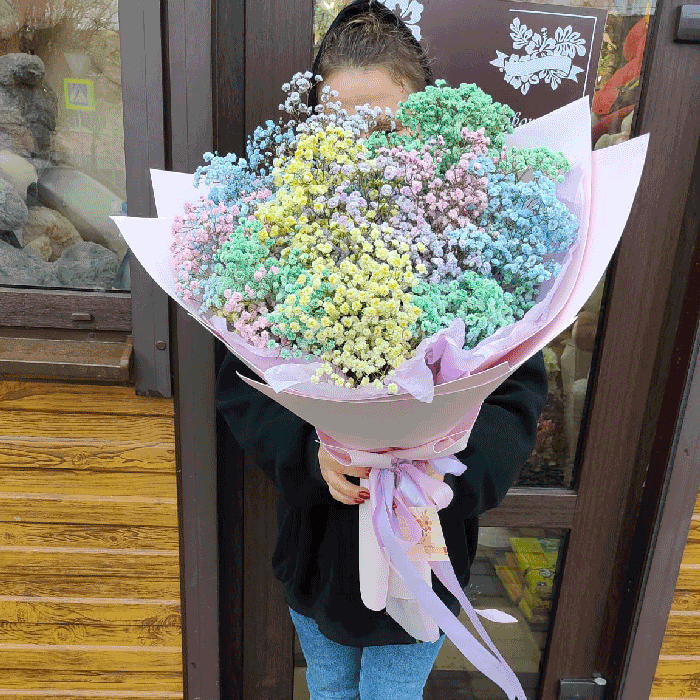 Букет из радужной гипсофилы Букет из радужной гипсофилы