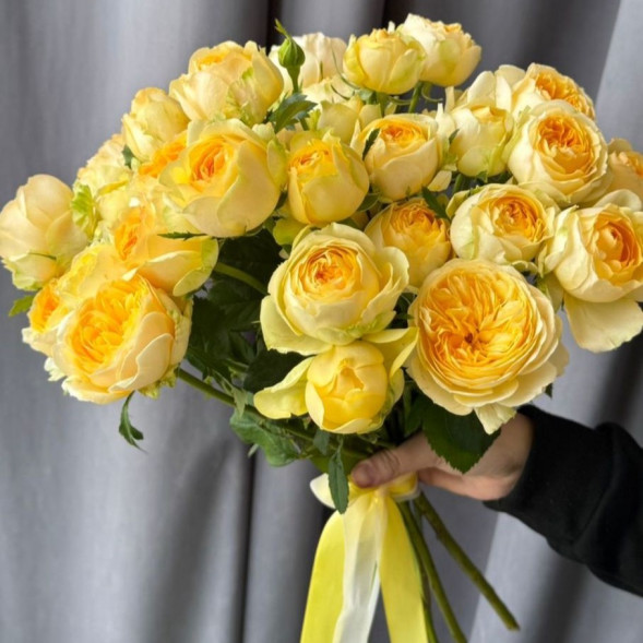 Букет 7 желтых роз в Севастополе