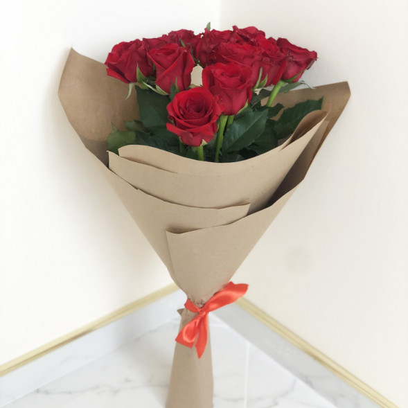 Букет 11 красных роз в Севастополе