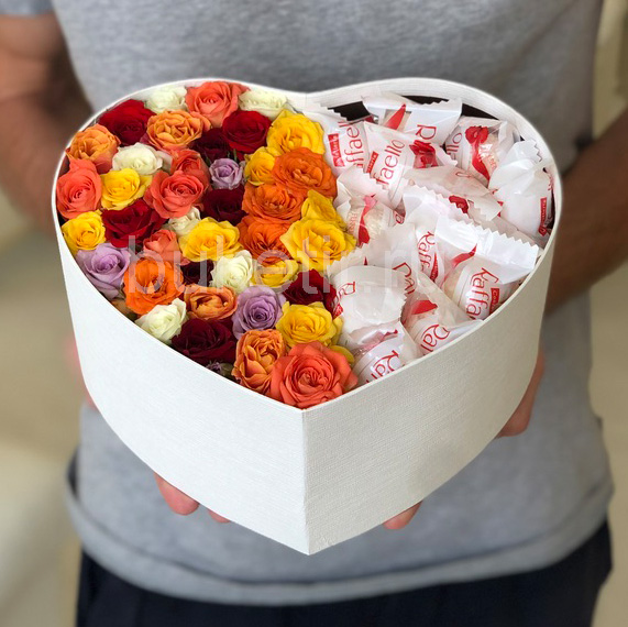 Композиция в коробке "Франция" в Севастополе