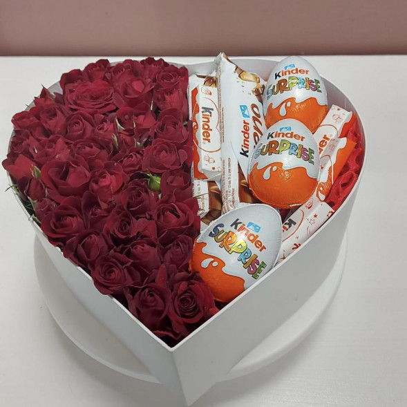 Композиция в коробке «Сладкая любовь» в Севастополе