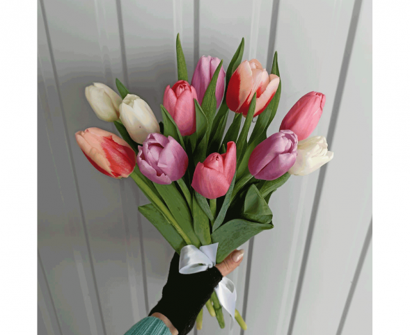 11 тюльпанов цвета микс, лента в Севастополе