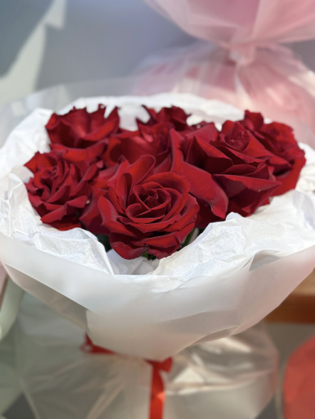 Букет из 5 французских роз в Севастополе