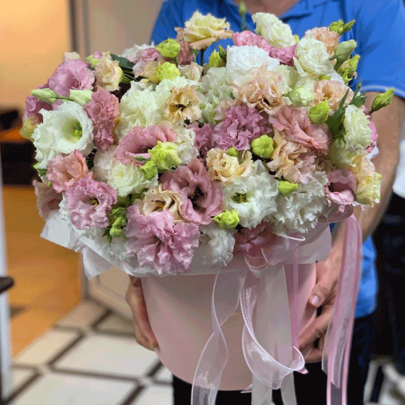 Композиция в коробке "Шарм" в Севастополе