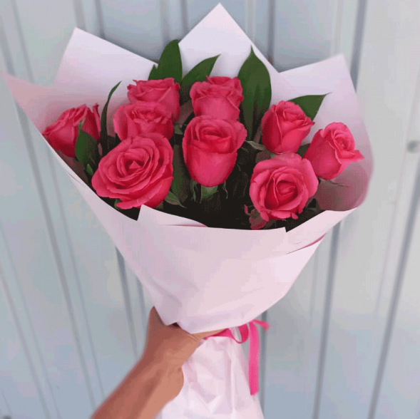 Букет 11 розовых роз в Севастополе